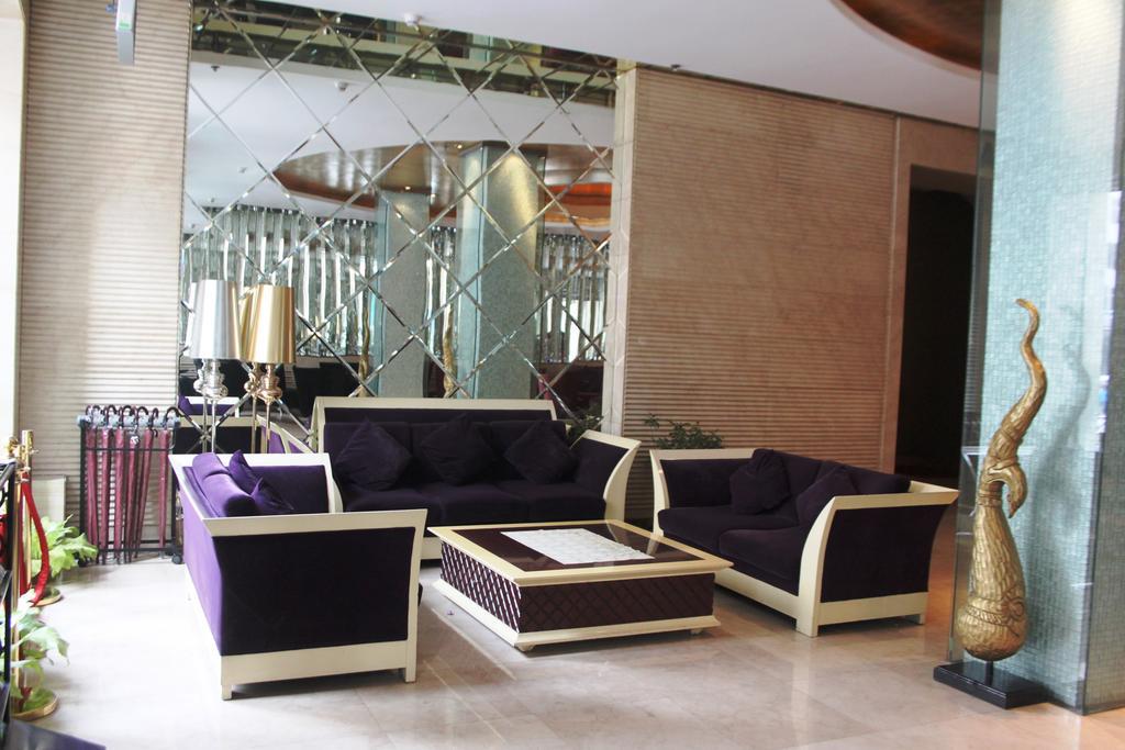Harbin Yakelai Holiday Hotel Экстерьер фото